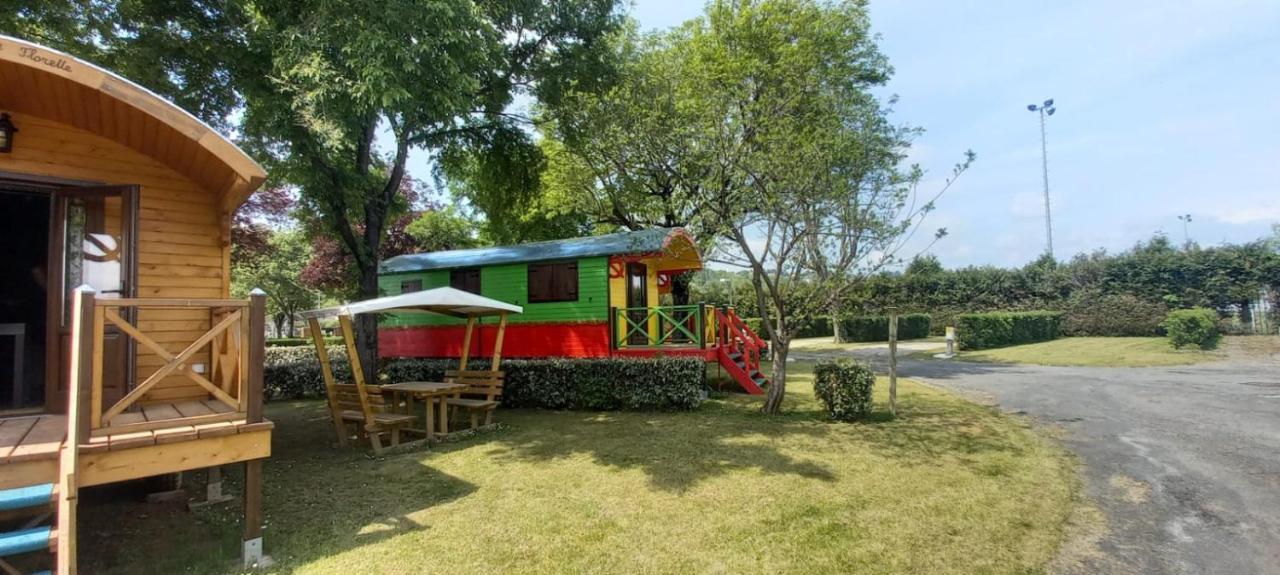 Camping De Rouergue Villefranche-de-Rouergue Exterior foto