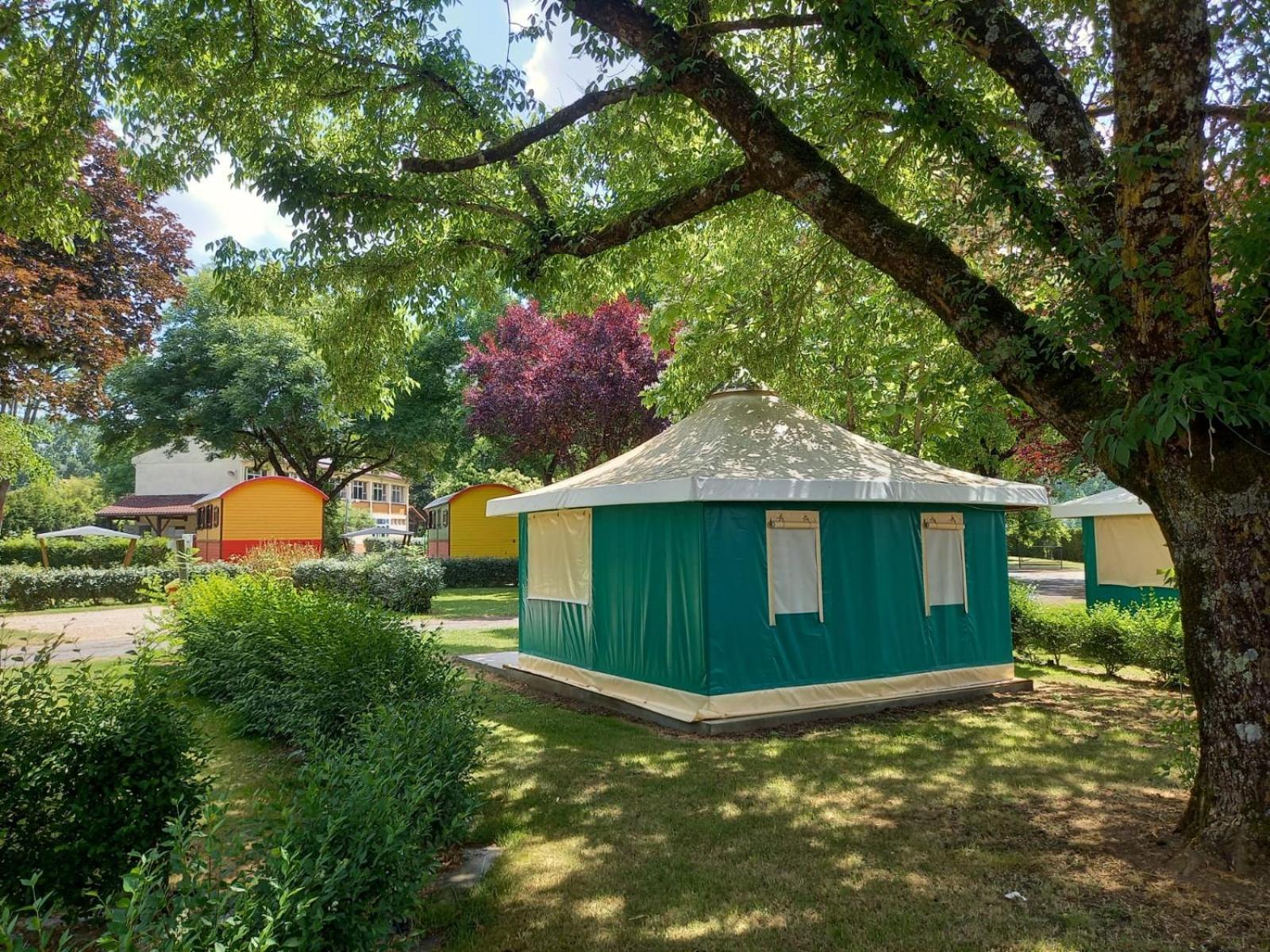 Camping De Rouergue Villefranche-de-Rouergue Exterior foto